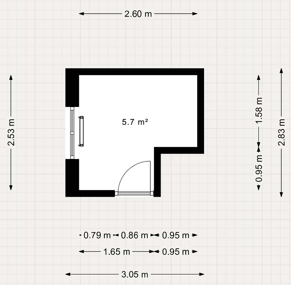 Schwarz-weißer Grundriss des Mini-Zimmers mit 5,7 m²