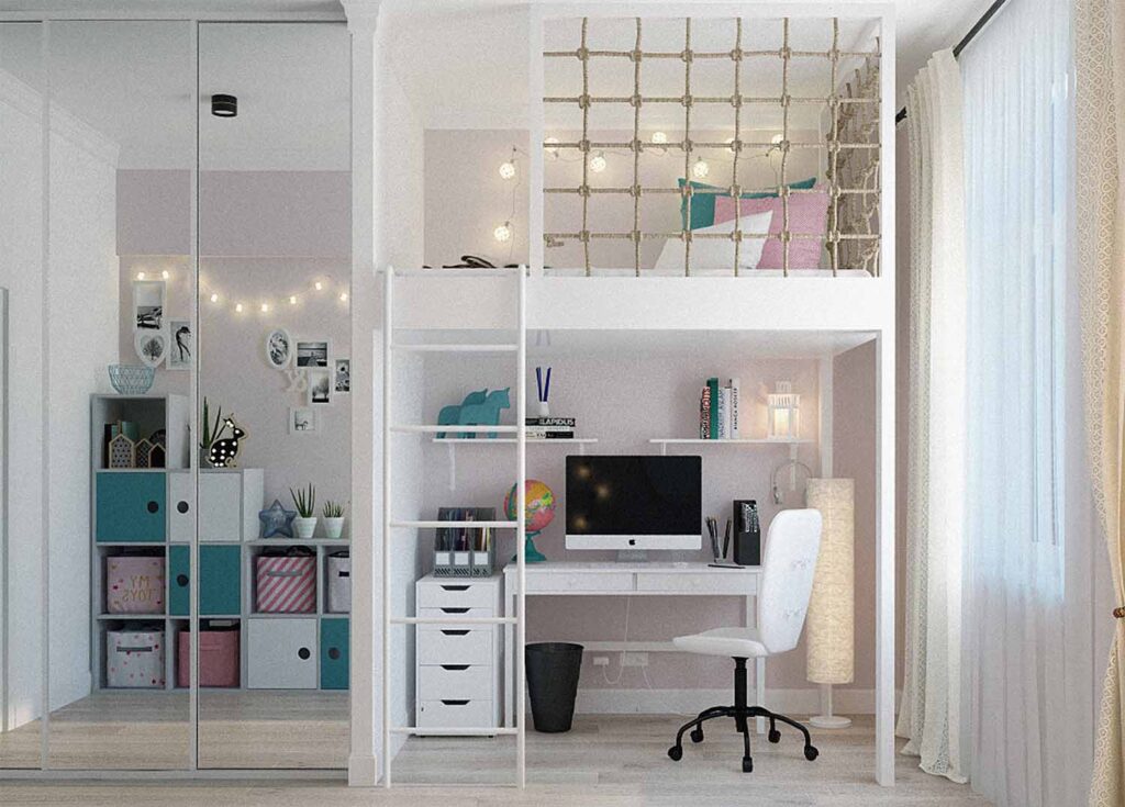 Hochbett mit Arbeitsplatz und Regalen nutzt den Platz im kleinen Kinderzimmer optimal aus.